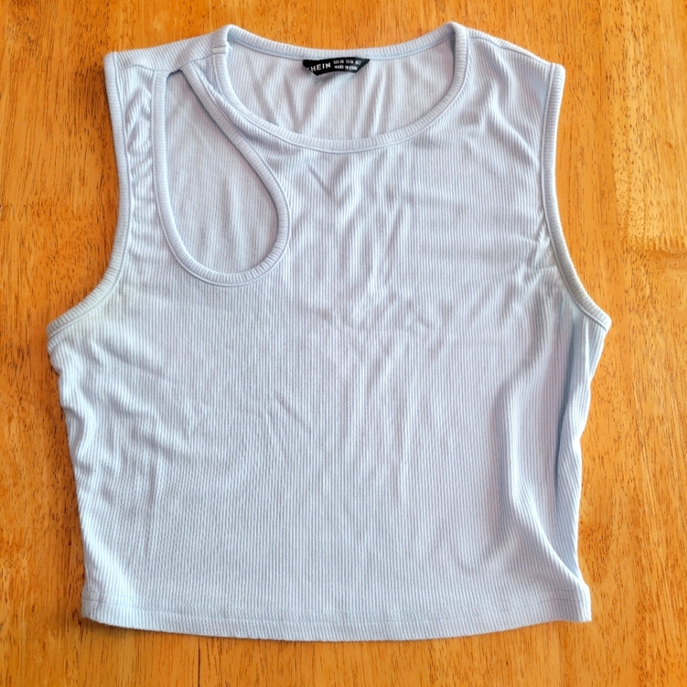 Light blue tear drop cut out ribbed crop top